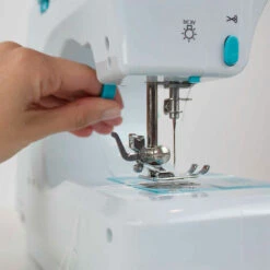 Máquina De Coser Portátil PRIXTON P110 Con 12 Puntadas Diferentes - Azul -Hogar Limpieza Tienda 73785182 5